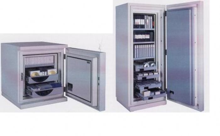 CAJAS PARA RESGUARDO DE CINTAS MAGNETICAS